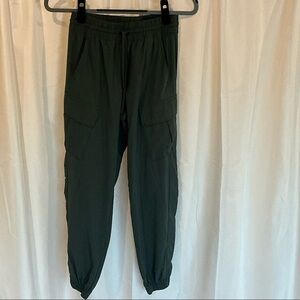 Zella Women's Dark Green Cargo Joggers- Size Small.